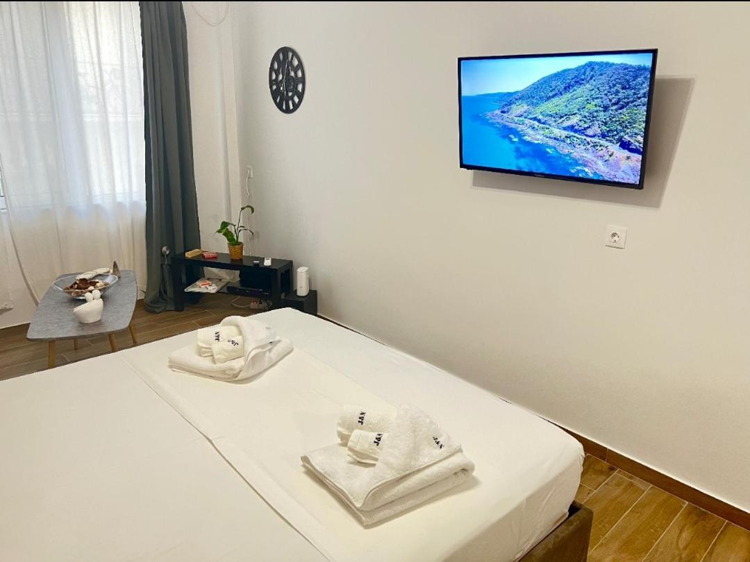 J&N Home Monastiraki Athens Ngoại thất bức ảnh